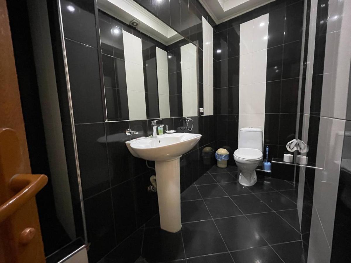 יירבאן Olive Hotel מראה חיצוני תמונה