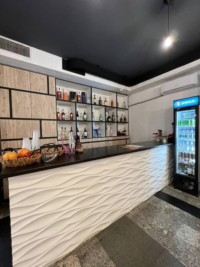 יירבאן Olive Hotel מראה חיצוני תמונה